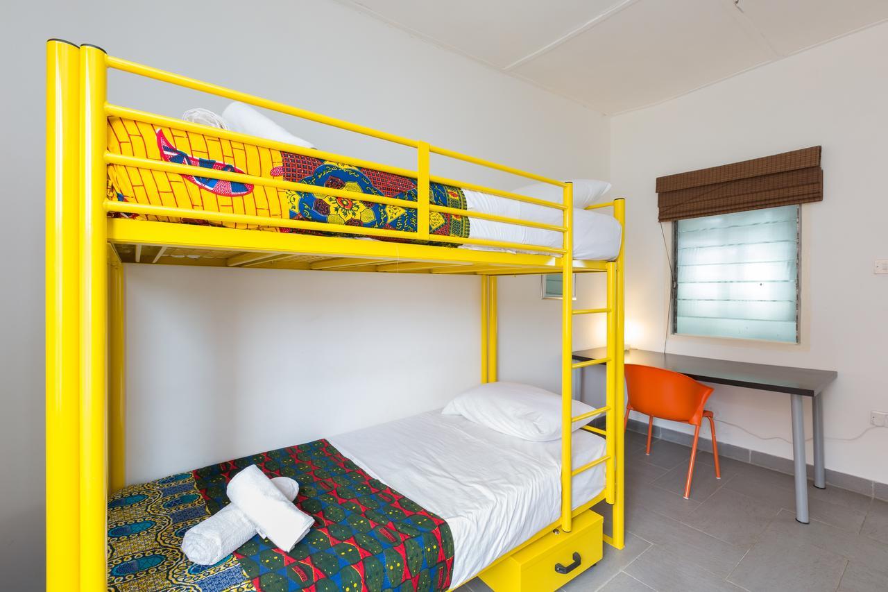Agoo Hostel (Adults Only) Accra Ruang foto