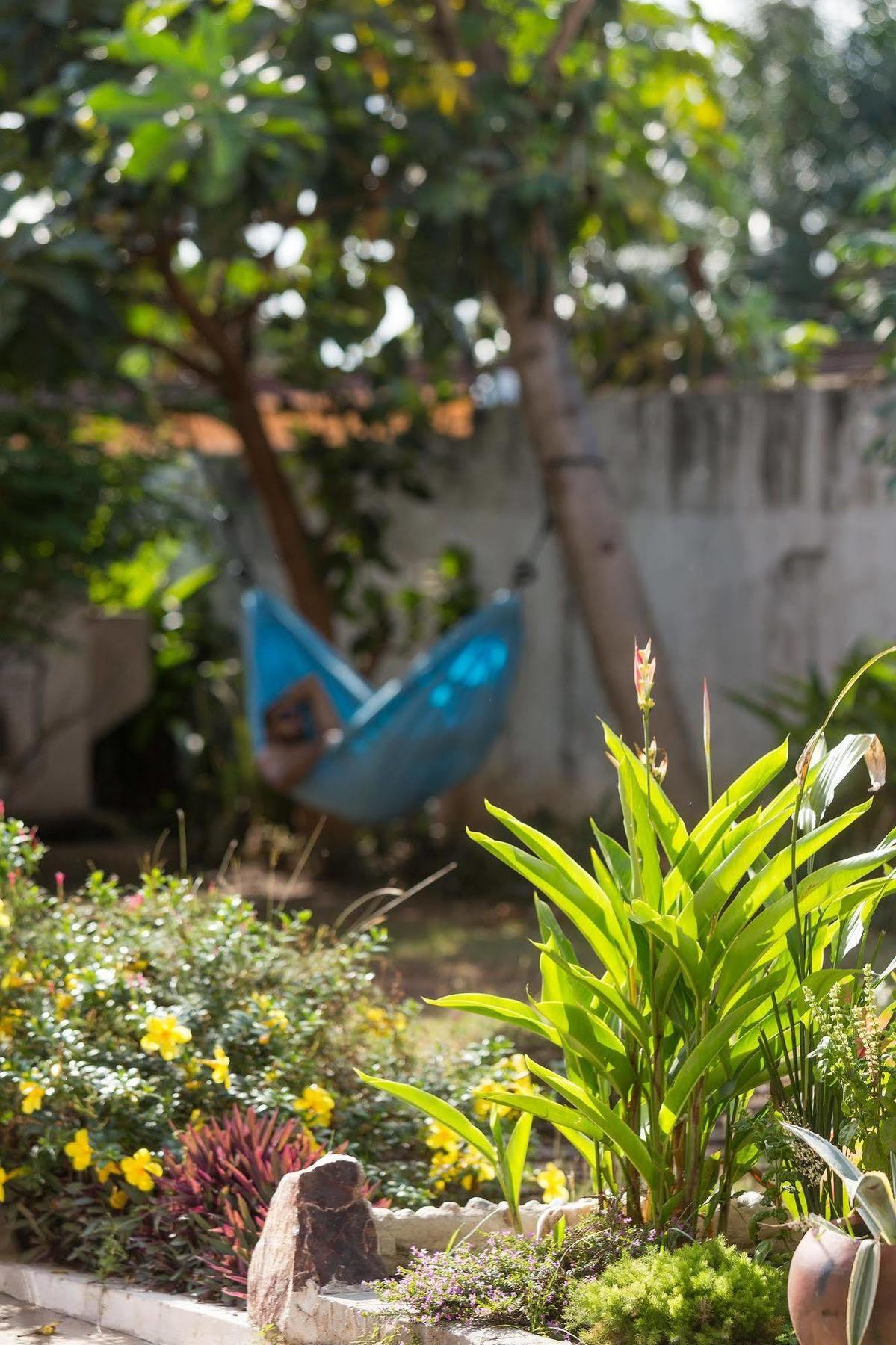 Agoo Hostel (Adults Only) Accra Bagian luar foto