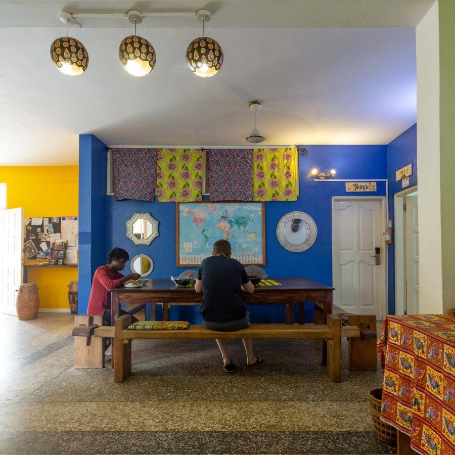 Agoo Hostel (Adults Only) Accra Bagian luar foto